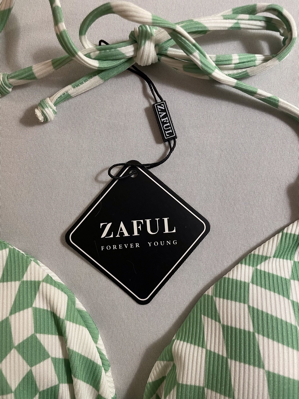 Zaful String Bikini Green & White Checkered Size 8 - Picture 8 of 14